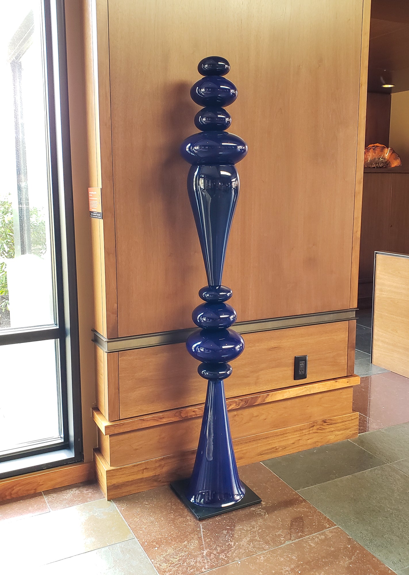 The Standing Reliquary in Blue