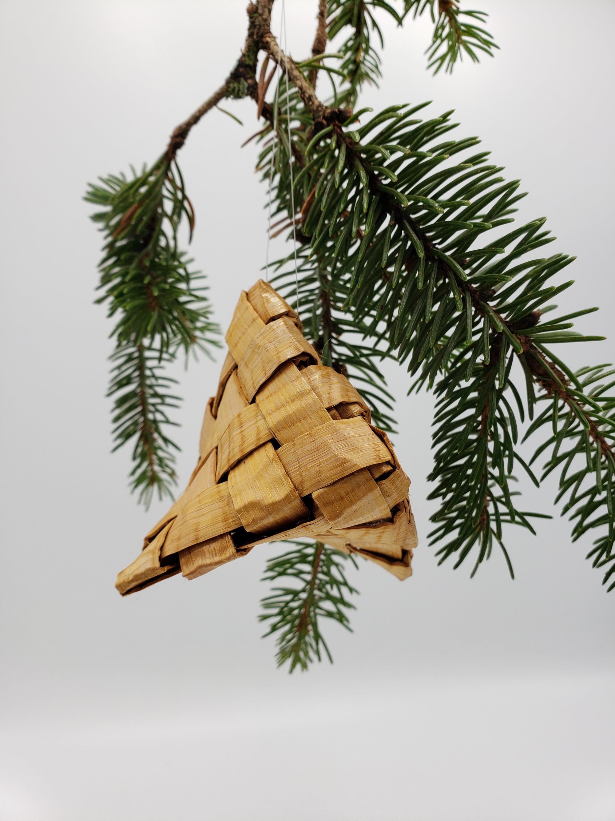 Woven Triangle Ornament 37